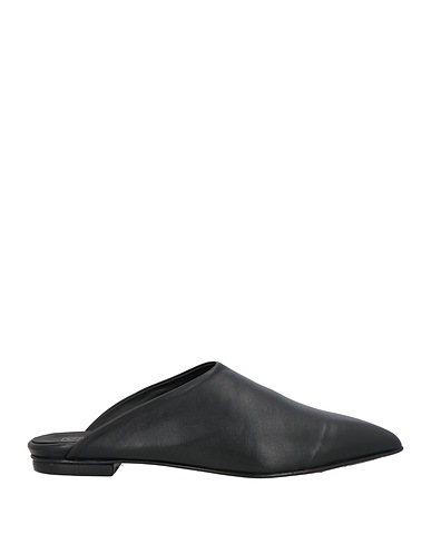 VICOLO8 Mules and clogs Black Leather
