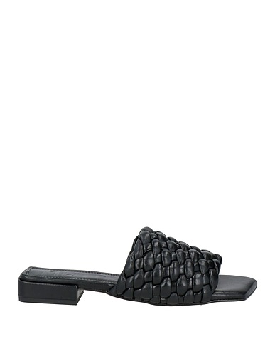 SOULIERS MARTINEZ Sandals Black Leather