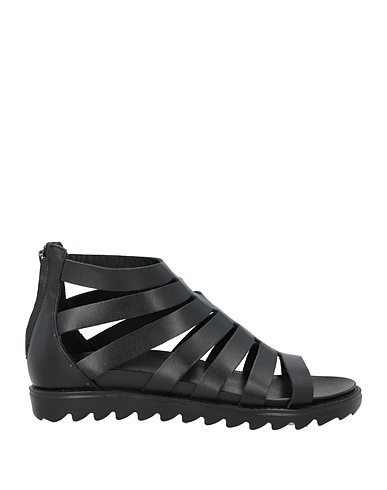 LE BOHÉMIEN Sandals Black Calfskin