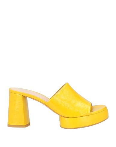 ZINDA Sandals Yellow Leather