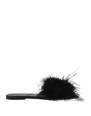 SARAH SUMMER Sandals Black Textile fibers