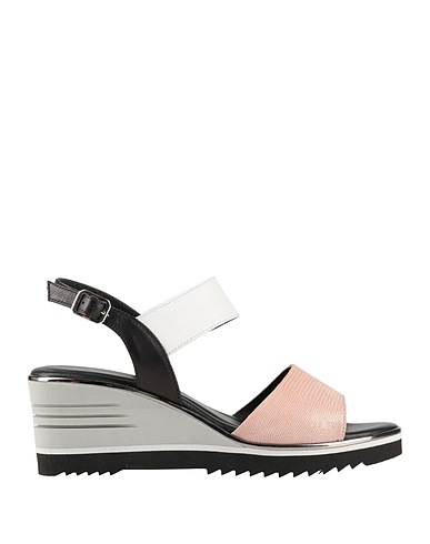 MOT-CLè Sandals Light pink Leather