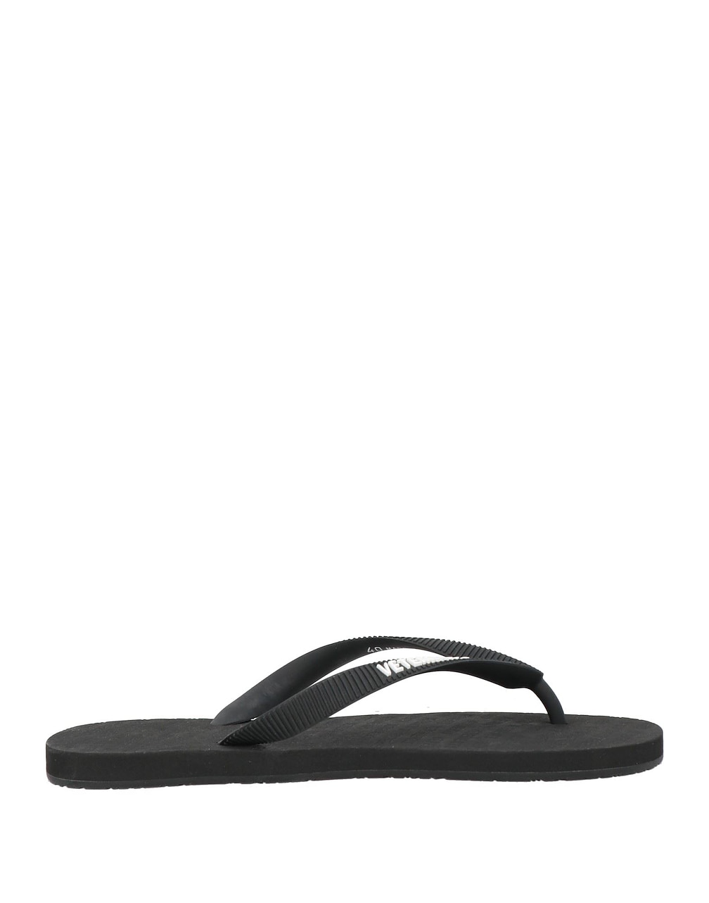 VETEMENTS - Thong sandals
