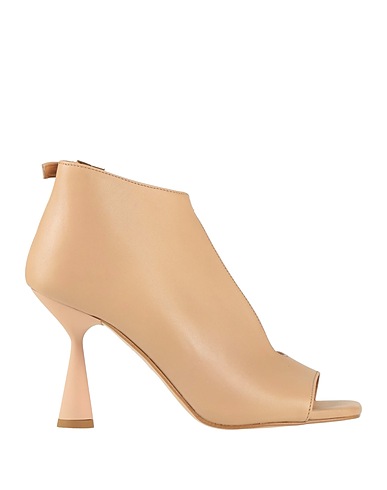 OVYÉ Ankle boot Beige Leather