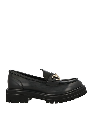 NOA A. Loafers Black Calfskin
