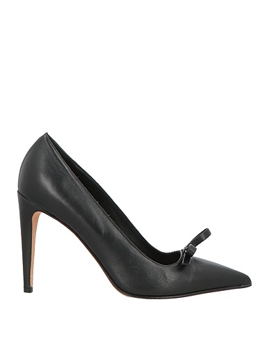 RED(V) Pump Black Leather