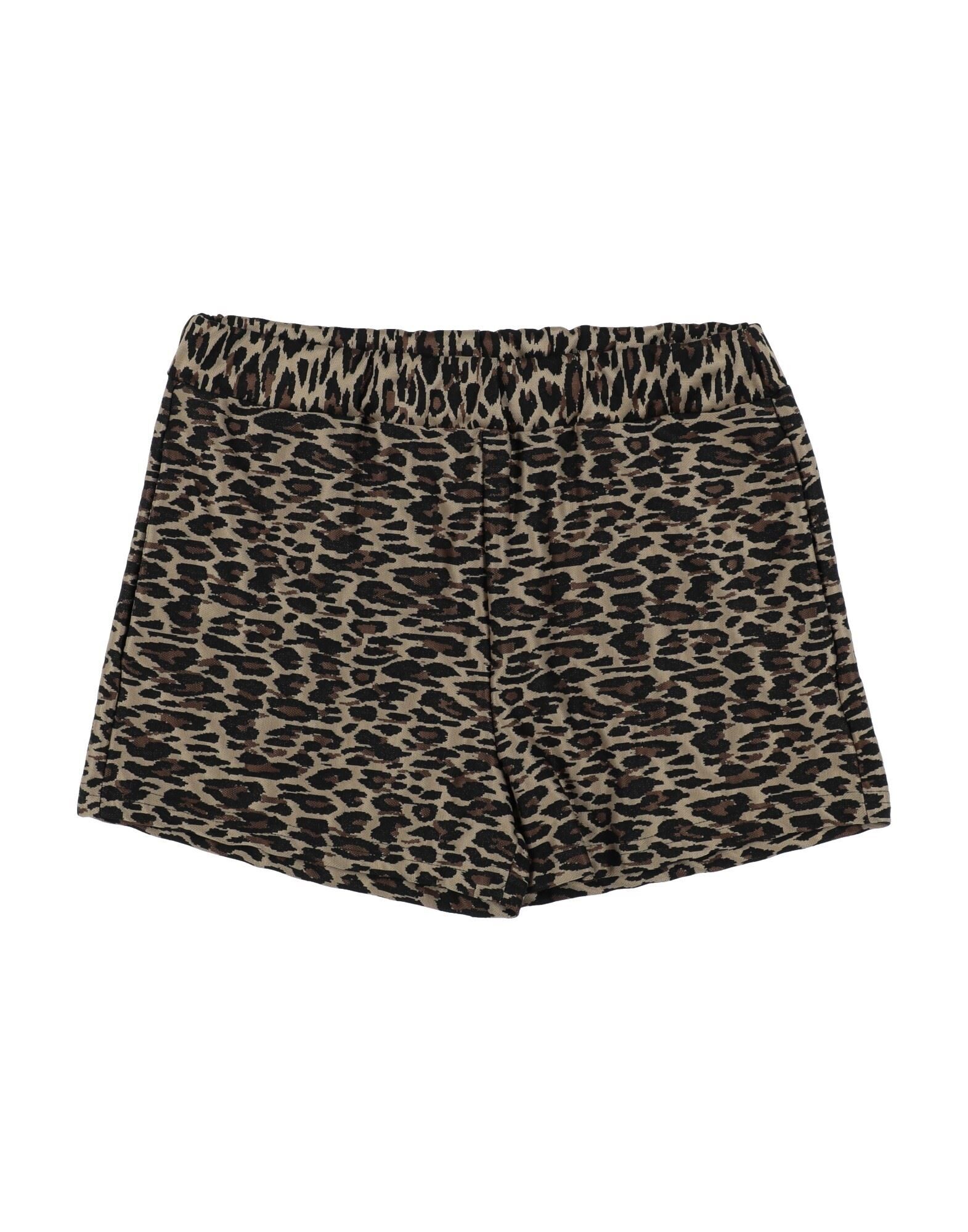 GIRO QUADRO - Shorts & Bermudashorts