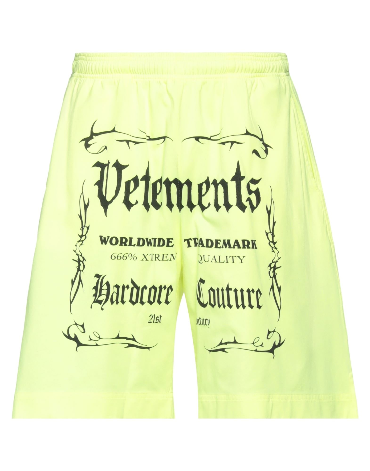 VETEMENTS - Shorts &amp; Bermuda Shorts