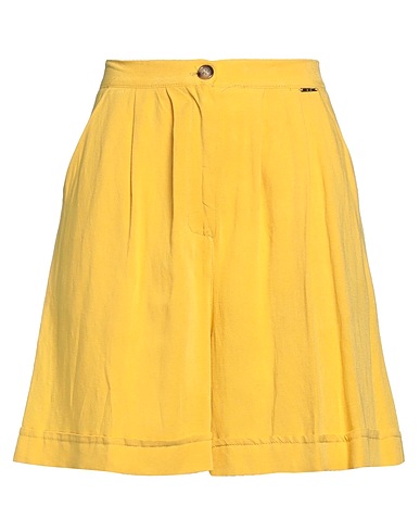 MDM MADEMOISELLE DU MONDE Shorts & Bermuda Giallo 80% Viscosa, 20% Lino