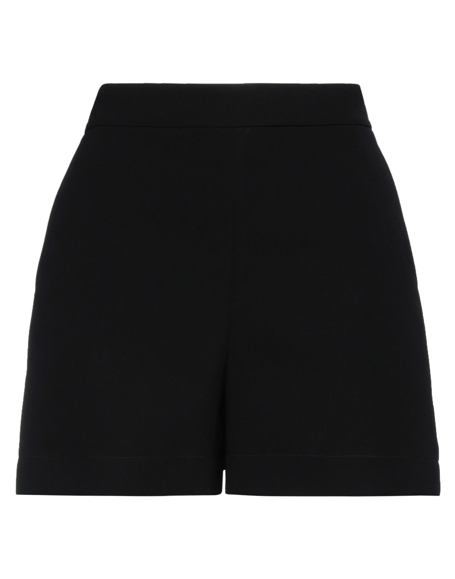 BOUTIQUE MOSCHINO - Shorts & Bermuda Shorts