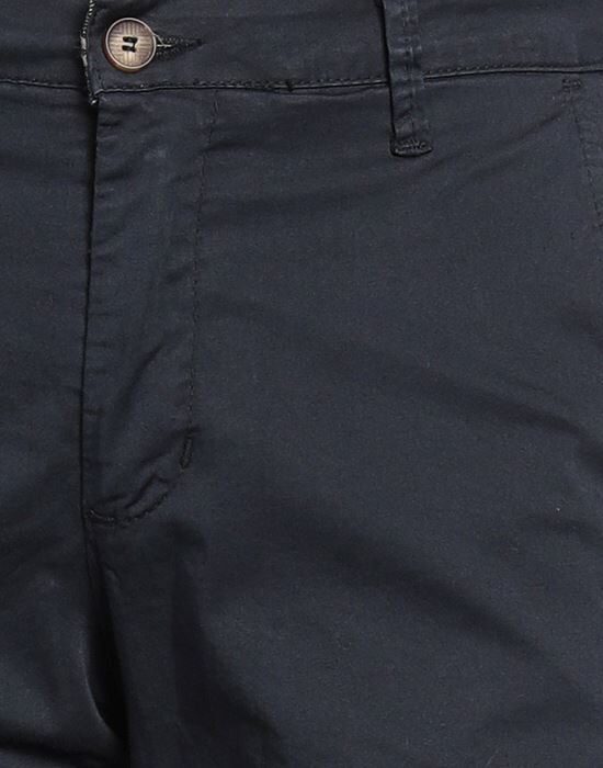 RAR Шорты и бермуды