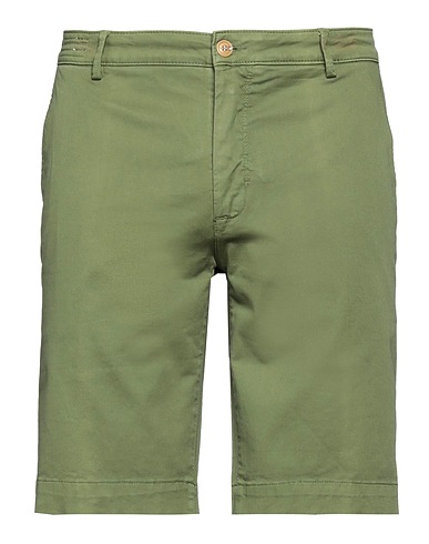 YAN SIMMON Shorts & Bermuda Verde militare 98% Cotone, 2% Elastan