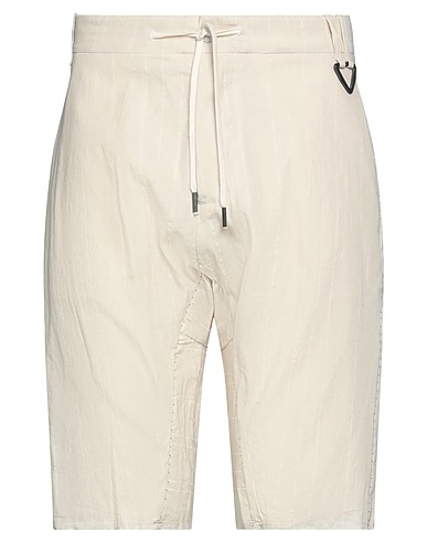 MASNADA Shorts & Bermuda Beige 45% Cotone, 40% Lino, 15% Carta Tessile