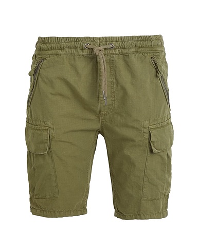 ALPHA INDUSTRIES Shorts & Bermuda Military green 100% Cotton