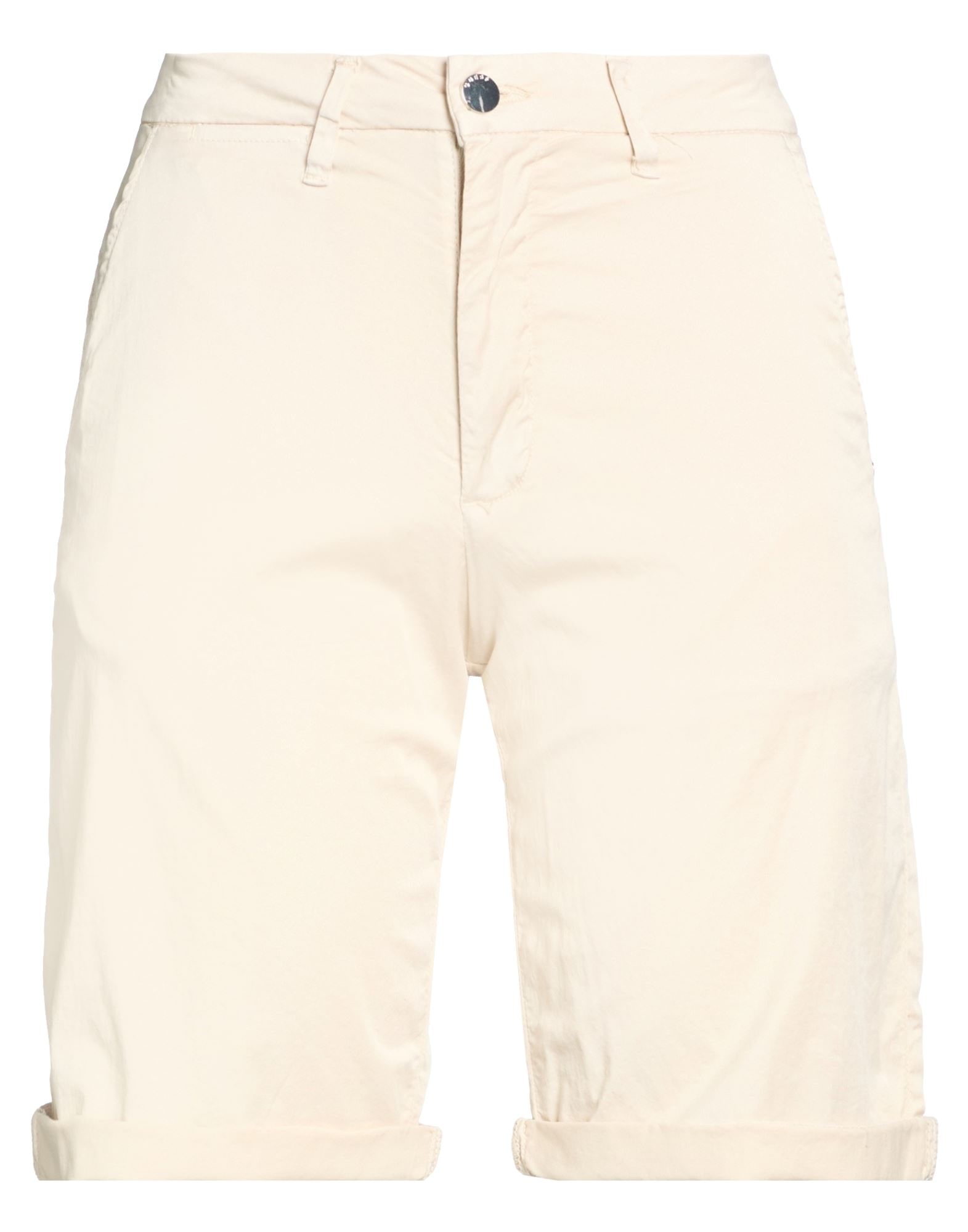 GUESS - Shorts & Bermuda Shorts