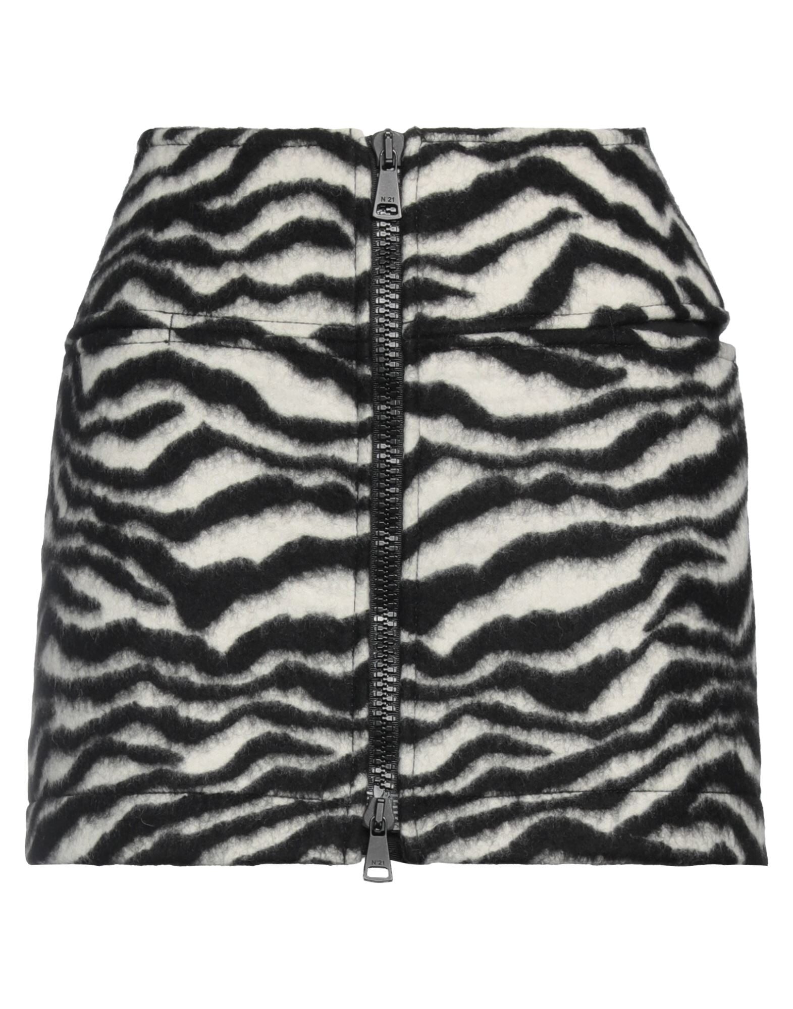 N°21 - Mini skirts