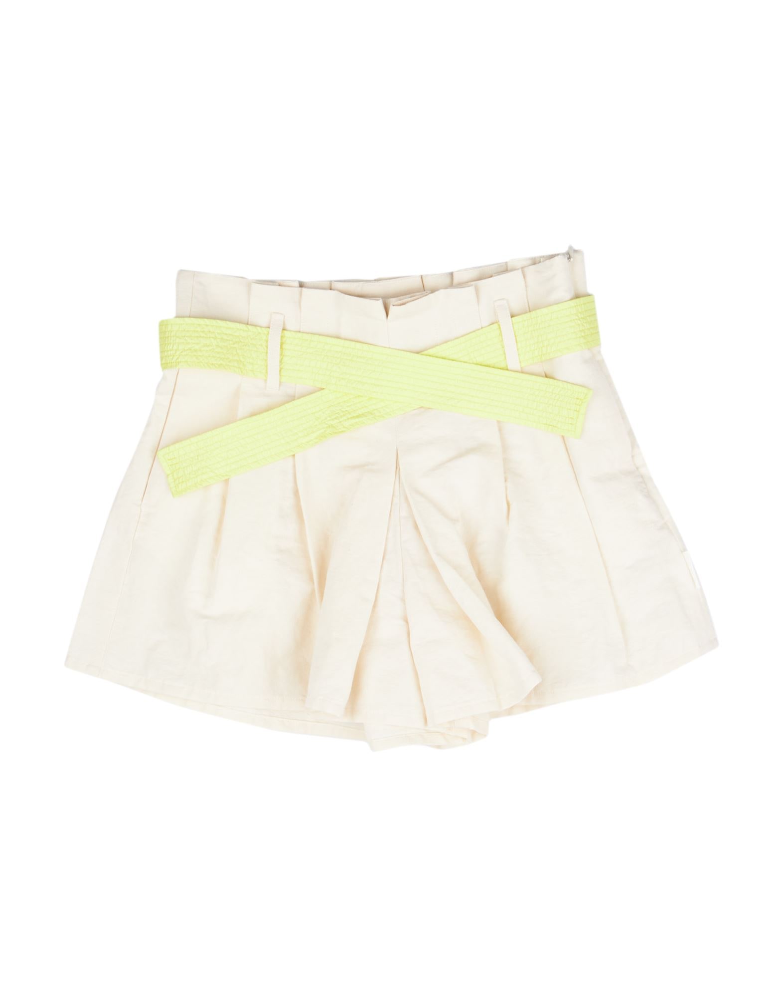 MONCLER - Shorts & Bermuda Shorts