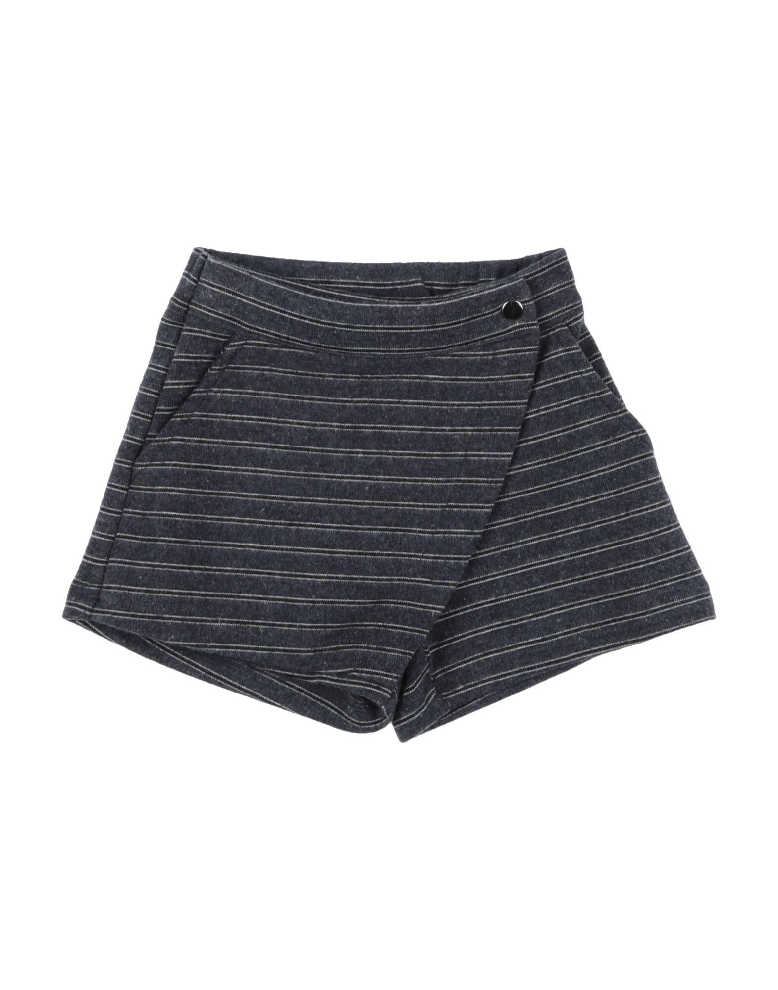 Y-CLÙ - Шорты и бермуды