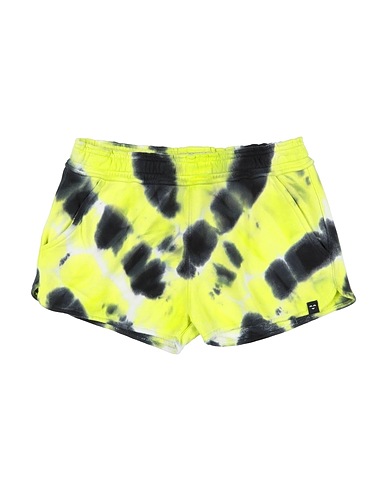 FINGER IN THE NOSE Shorts & Bermuda Lime green 100% Cotton