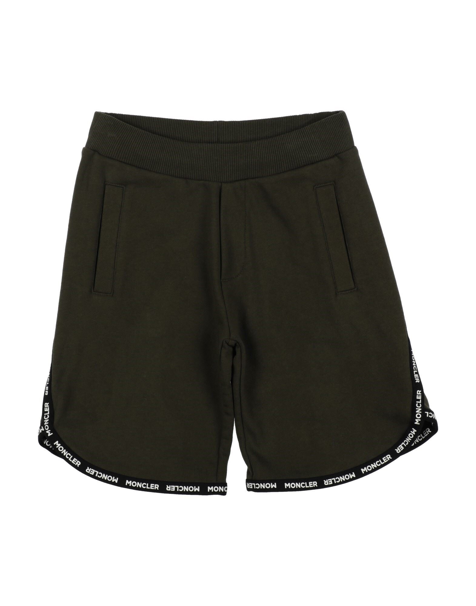 MONCLER - Shorts & Bermuda Shorts