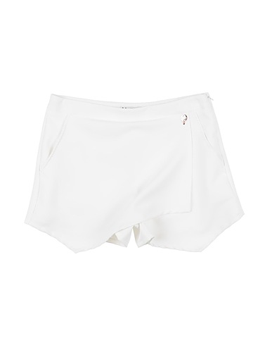 MAËLIE Shorts & Bermudas Elfenbein 88% Polyester, 12% Elastan