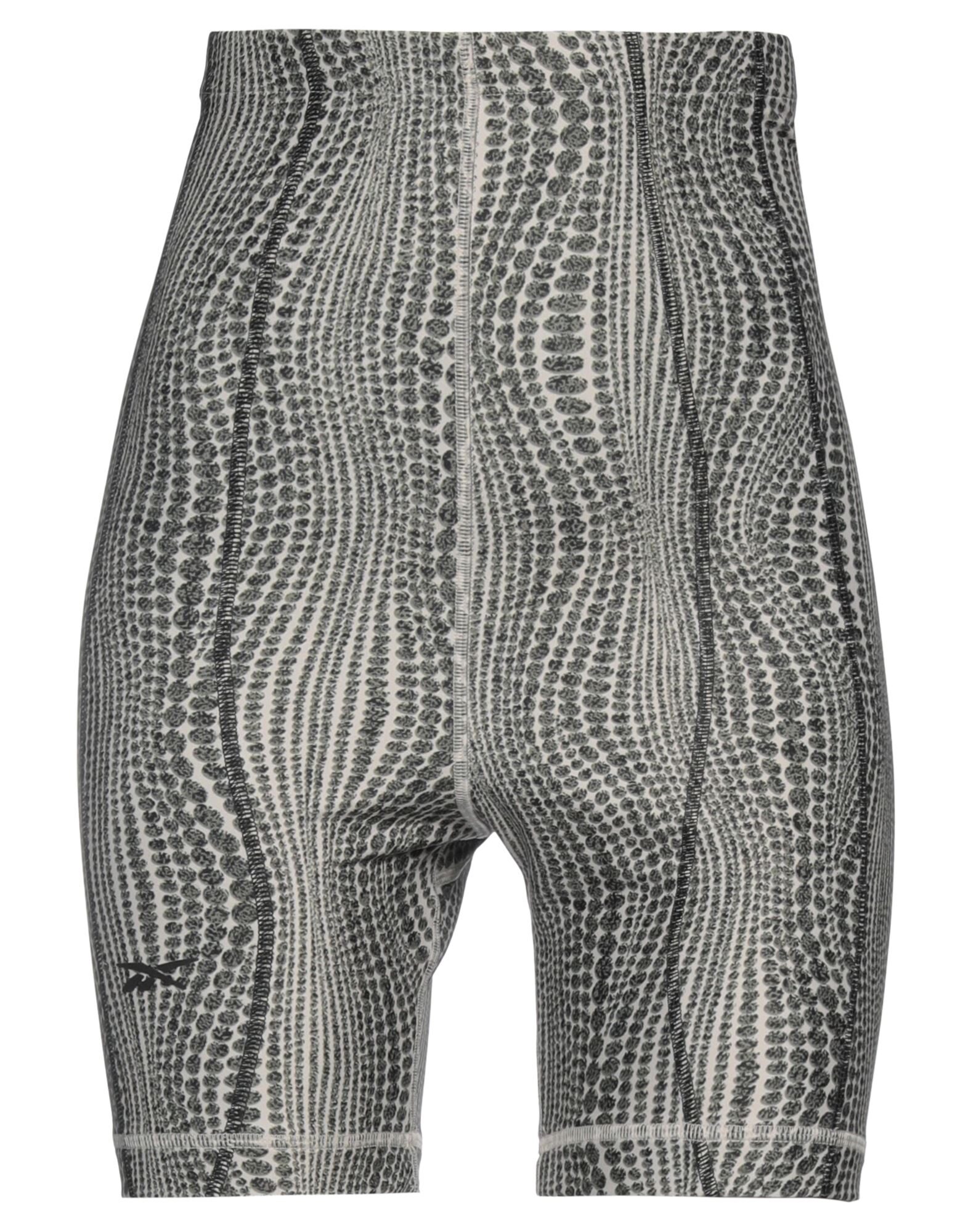 REEBOK - ショートパンツ＆バミューダ