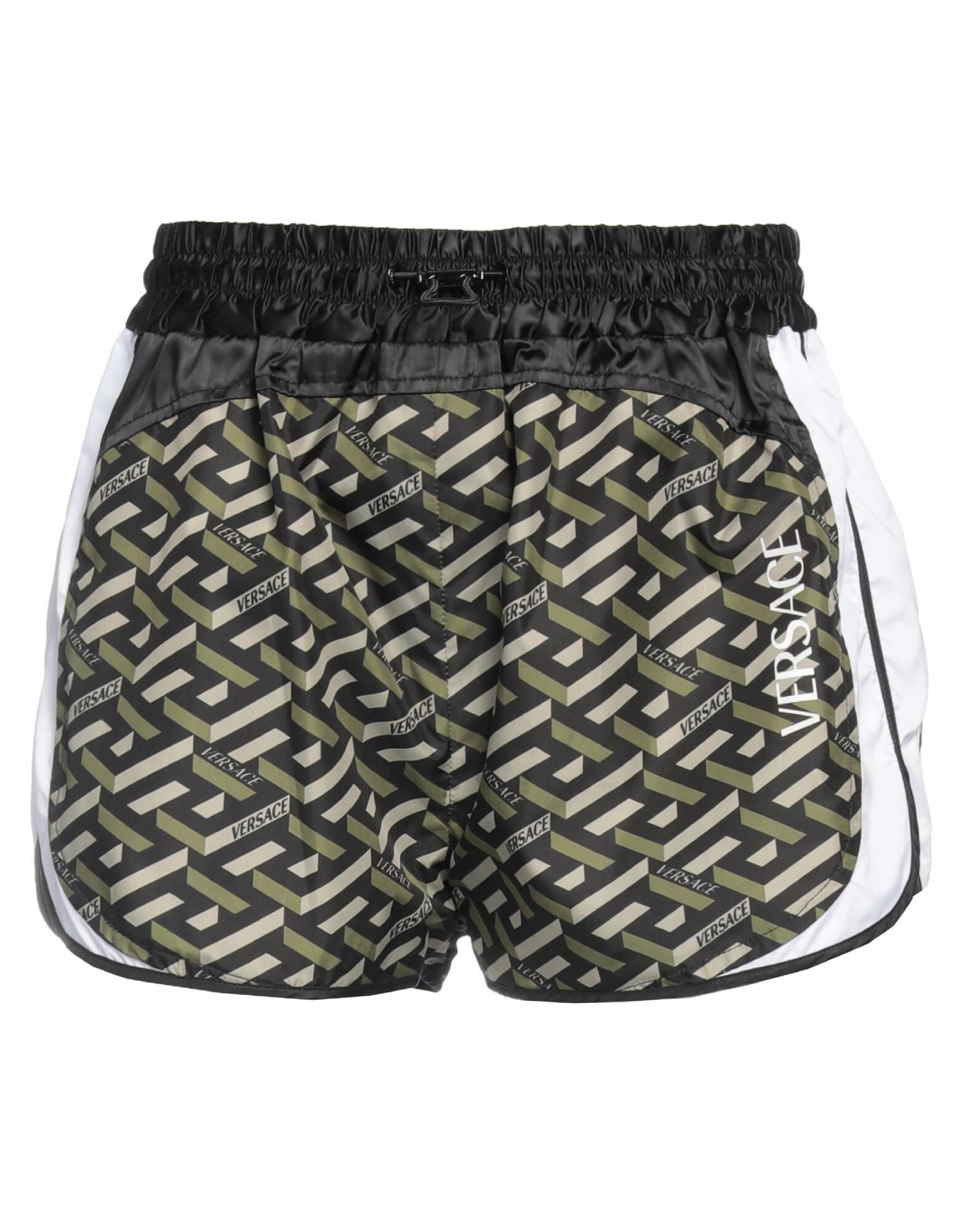 VERSACE - ショートパンツ＆バミューダ