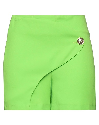 MONIQUE GARÇONNE Shorts & Bermuda Verde 100% Poliestere