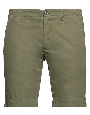 AT.P.CO Shorts & Bermuda Military green 100% Cotton