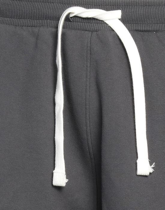 PREACH Шорты и бермуды