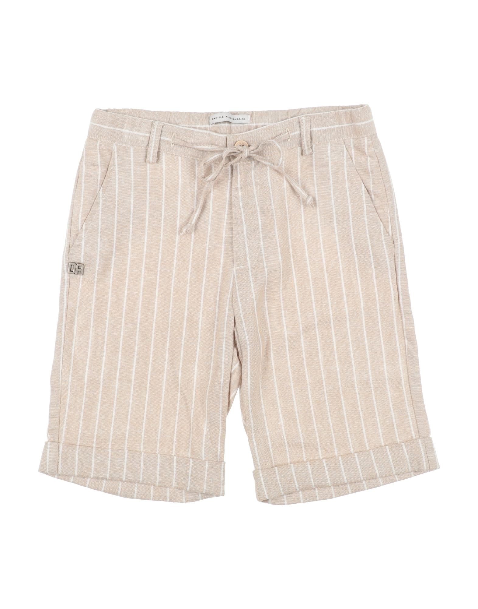 DANIELE ALESSANDRINI - Shorts & Bermuda Shorts
