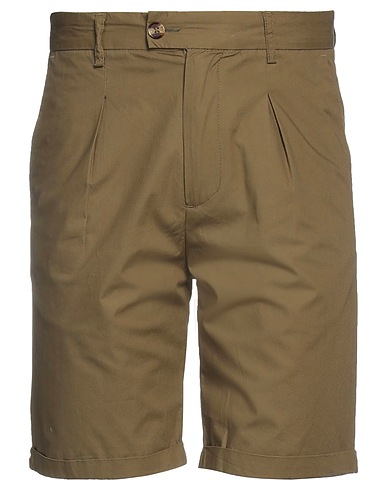 AT.P.CO Shorts & Bermuda Verde militare 100% Cotone