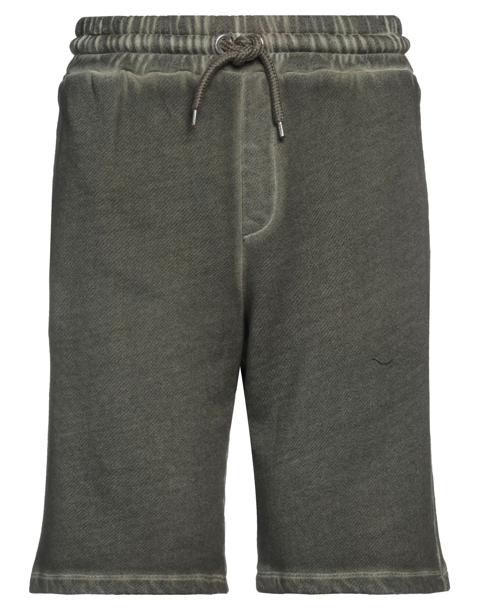 ROBERTO COLLINA - Shorts et bermudas