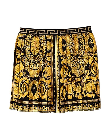 VERSACE YOUNG