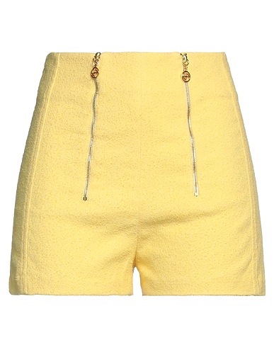 PATOU Shorts & Bermuda Giallo 32% Cotone, 25% Poliammide, 22% Viscosa, 19% Lino, 2% Elastan
