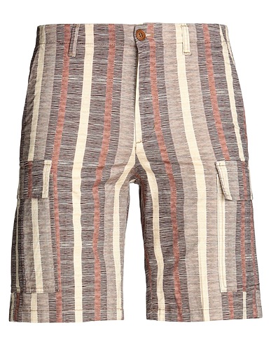 OUT/FIT Shorts & Bermudas Dunkelbraun 97% Baumwolle, 3% Elastan