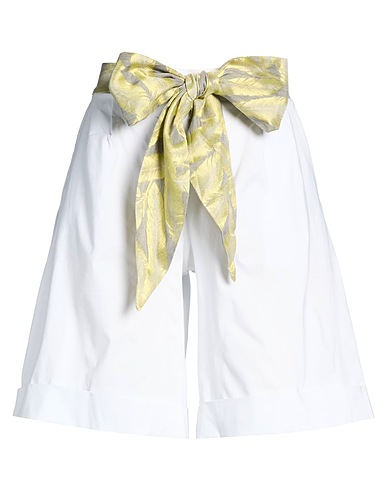 OBLÒ® UNIQUE Shorts & Bermuda White 66% Rayon, 30% Polyamide, 4% Elastane