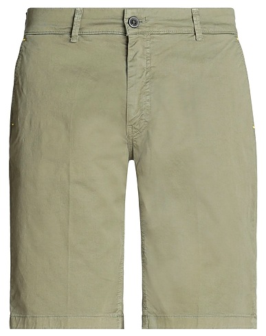 MANUEL RITZ Shorts & Bermuda Verde militare 98% Cotone, 2% Elastan