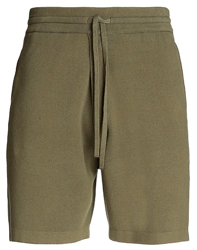 CLOSED Shorts & Bermuda Military green 100% Organic cotton