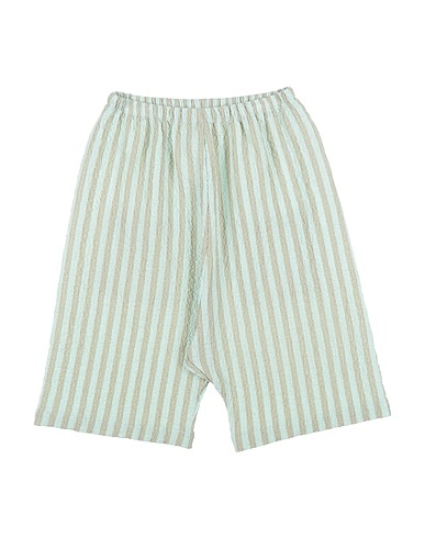 CUCÙ LAB Shorts & Bermuda Verde chiaro 98% Cotone, 2% Elastan