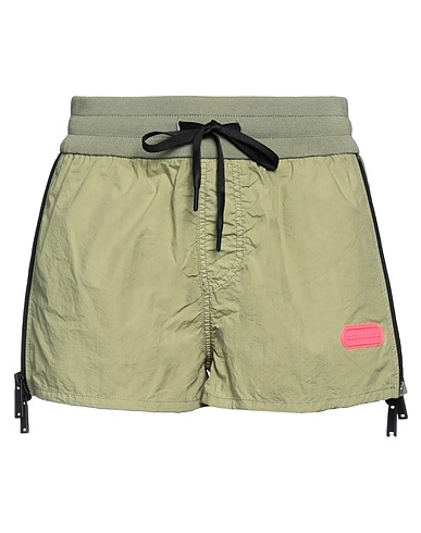 DSQUARED2 Shorts & Bermuda Verde militare 100% Cotone