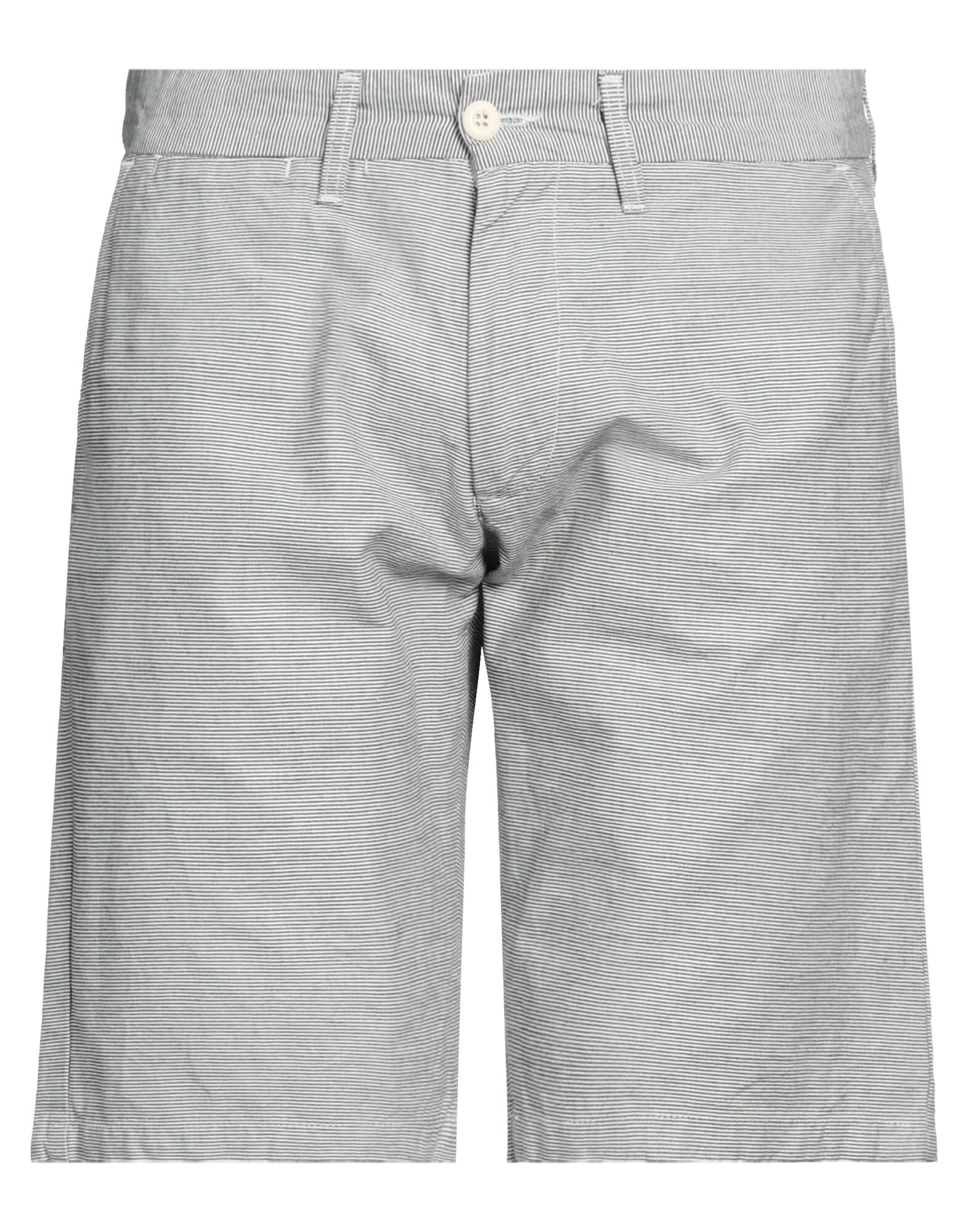 CARHARTT - ショートパンツ＆バミューダ