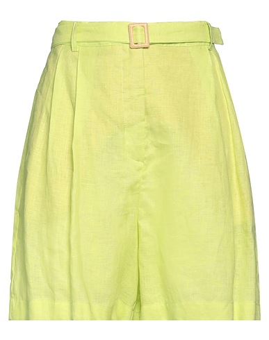 LIVIANA CONTI Shorts & Bermuda Verde lime 57% Viscosa, 43% Lino