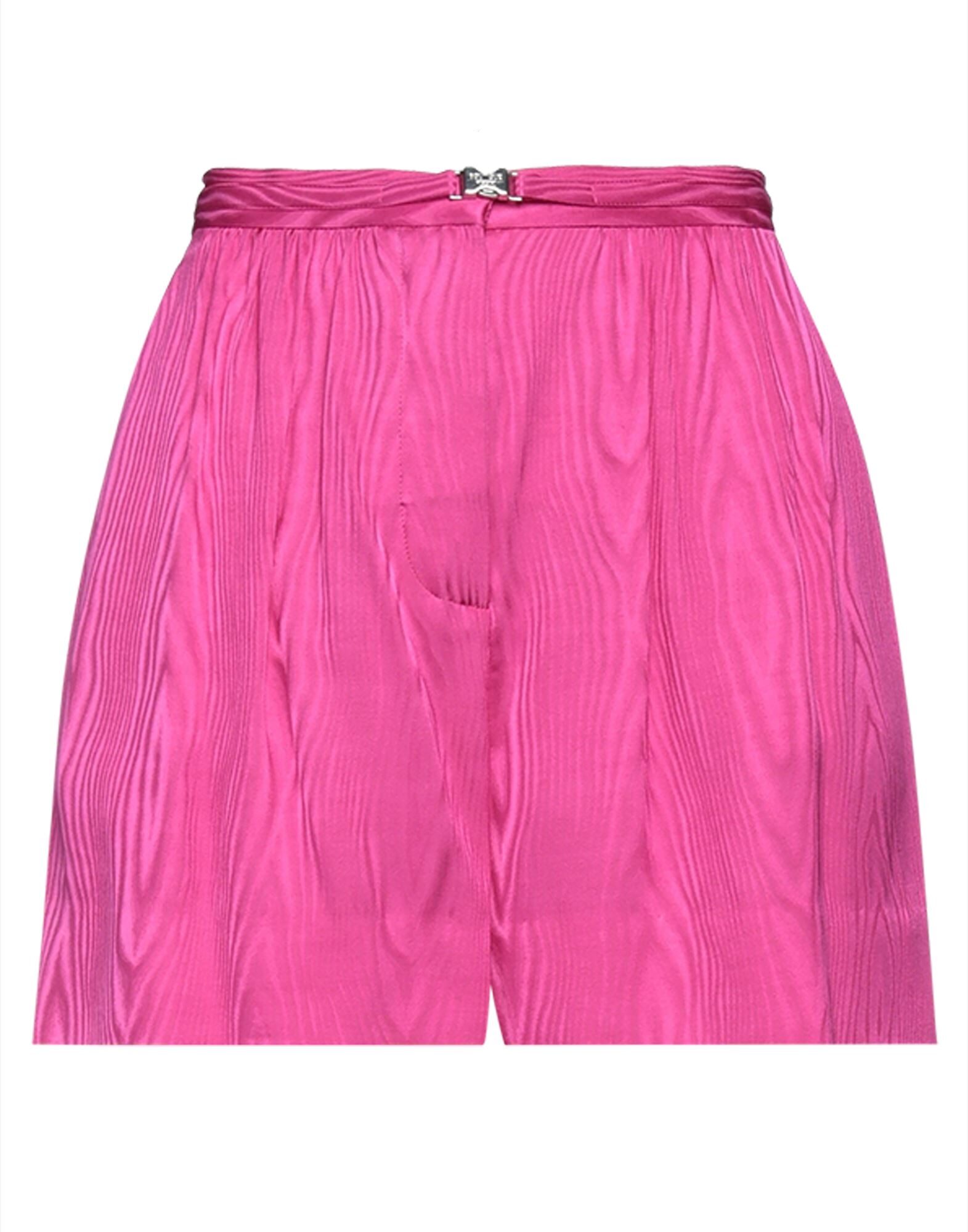 BOUTIQUE MOSCHINO - Shorts & Bermuda Shorts