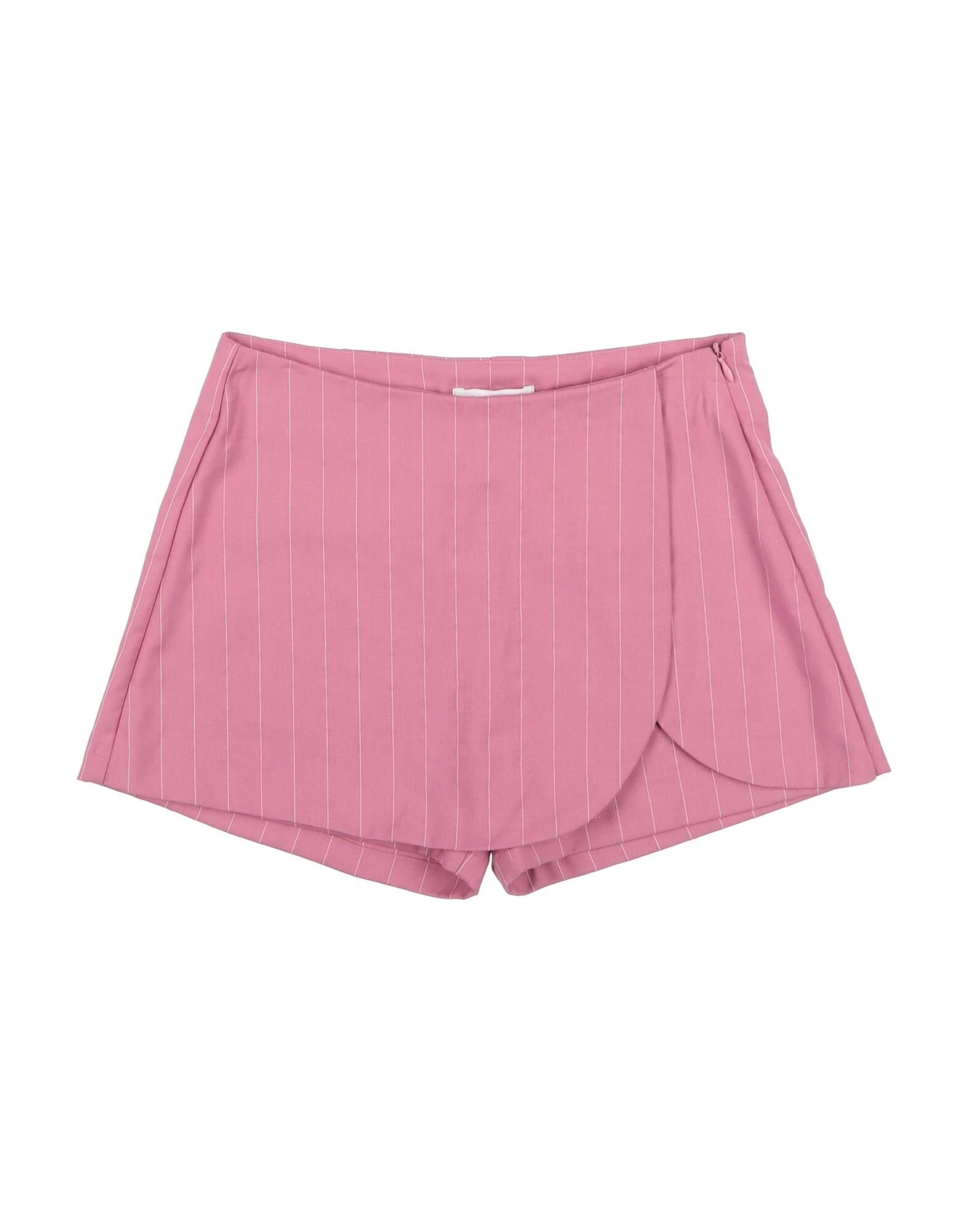 MET JEANS - Шорты и бермуды