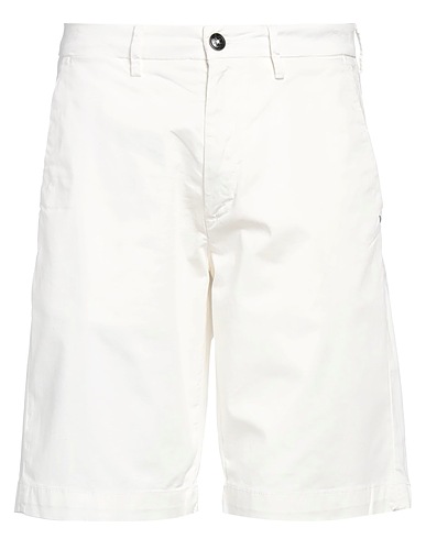 LIU •JO MAN Shorts & Bermuda White 98% Cotton, 2% Elastane