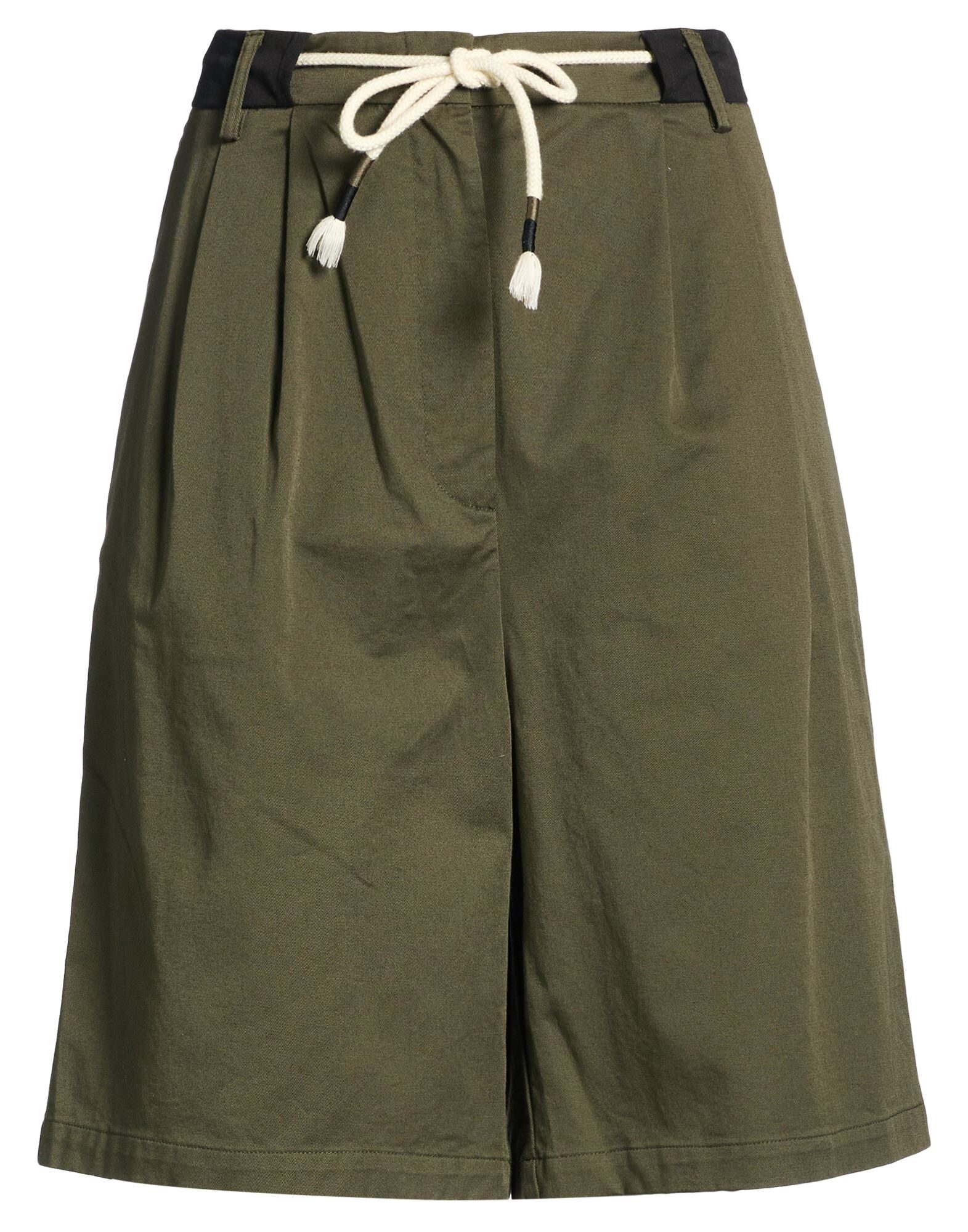 8PM - Shorts & Bermuda Shorts