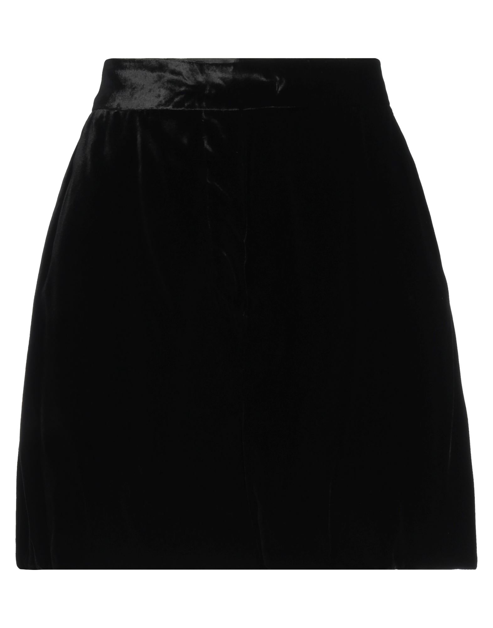 EMPORIO ARMANI - Shorts & Bermuda Shorts