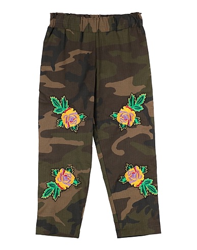 SHIRTAPORTER Casual trouser Military green 97% Cotton, 3% Elastane