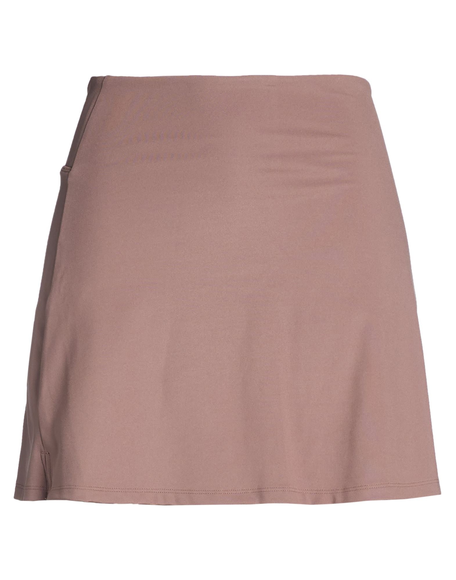 GIRLFRIEND COLLECTIVE - Shorts & Bermuda Shorts